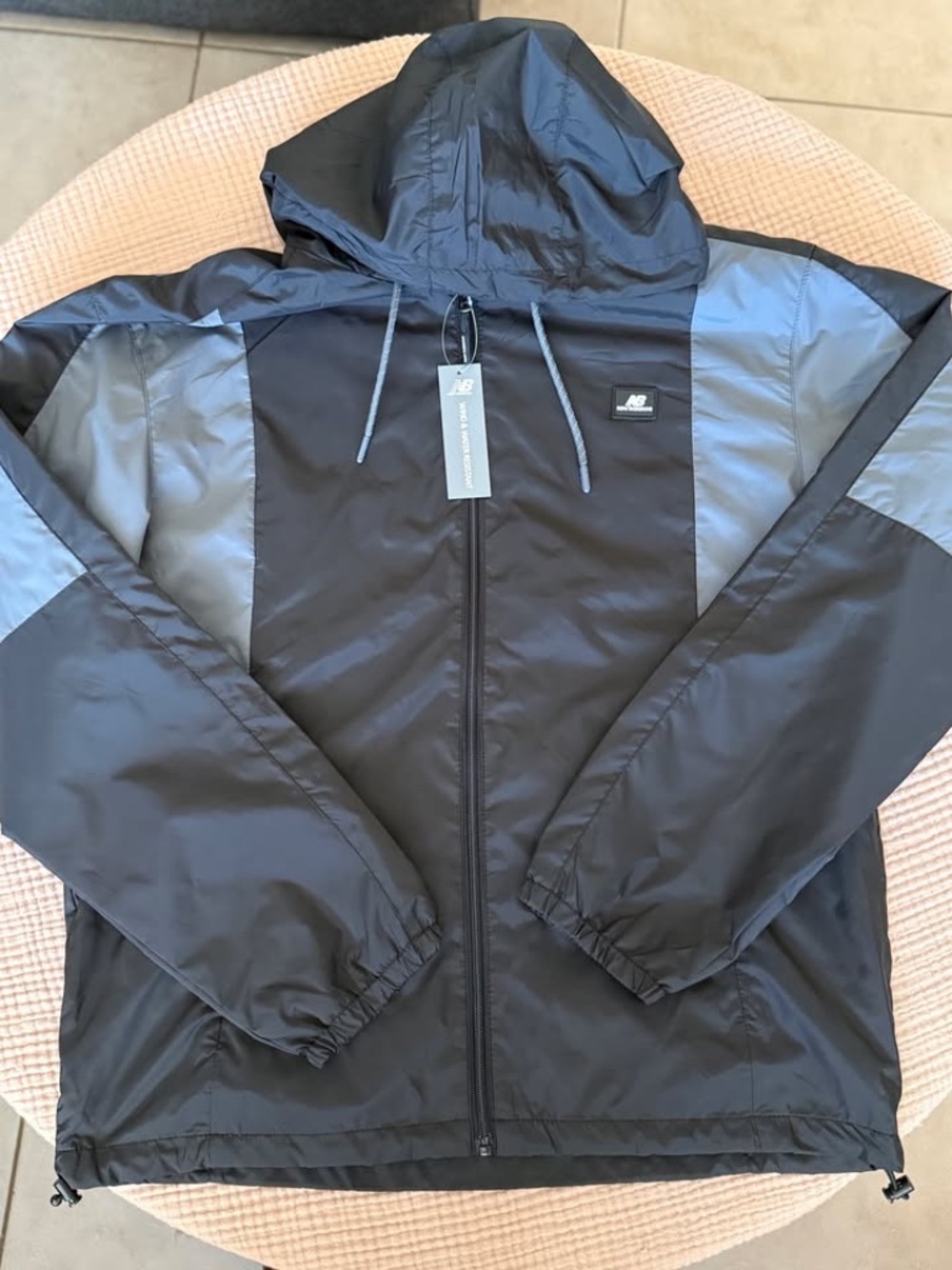 Med Men's New Balance Hooded Windbreaker Jacket Colorblock NWT